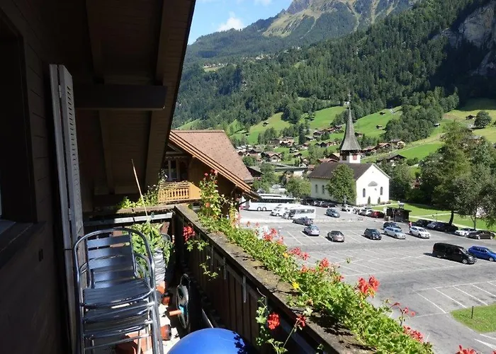 Staubbach Amazing Waterfall View Апартаменты